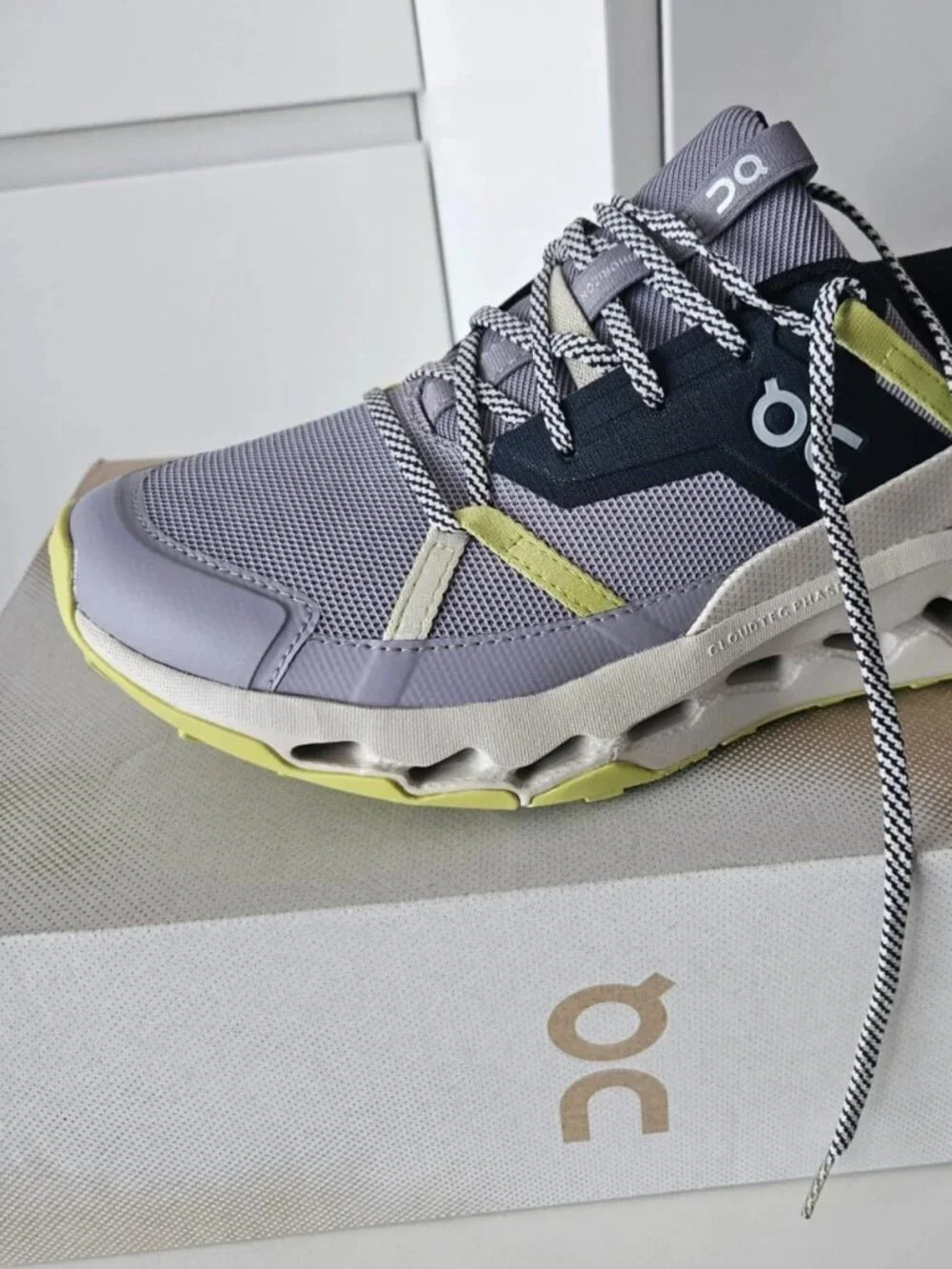On Cloud Hiking Sneakers Purple Lime Women’s US 8